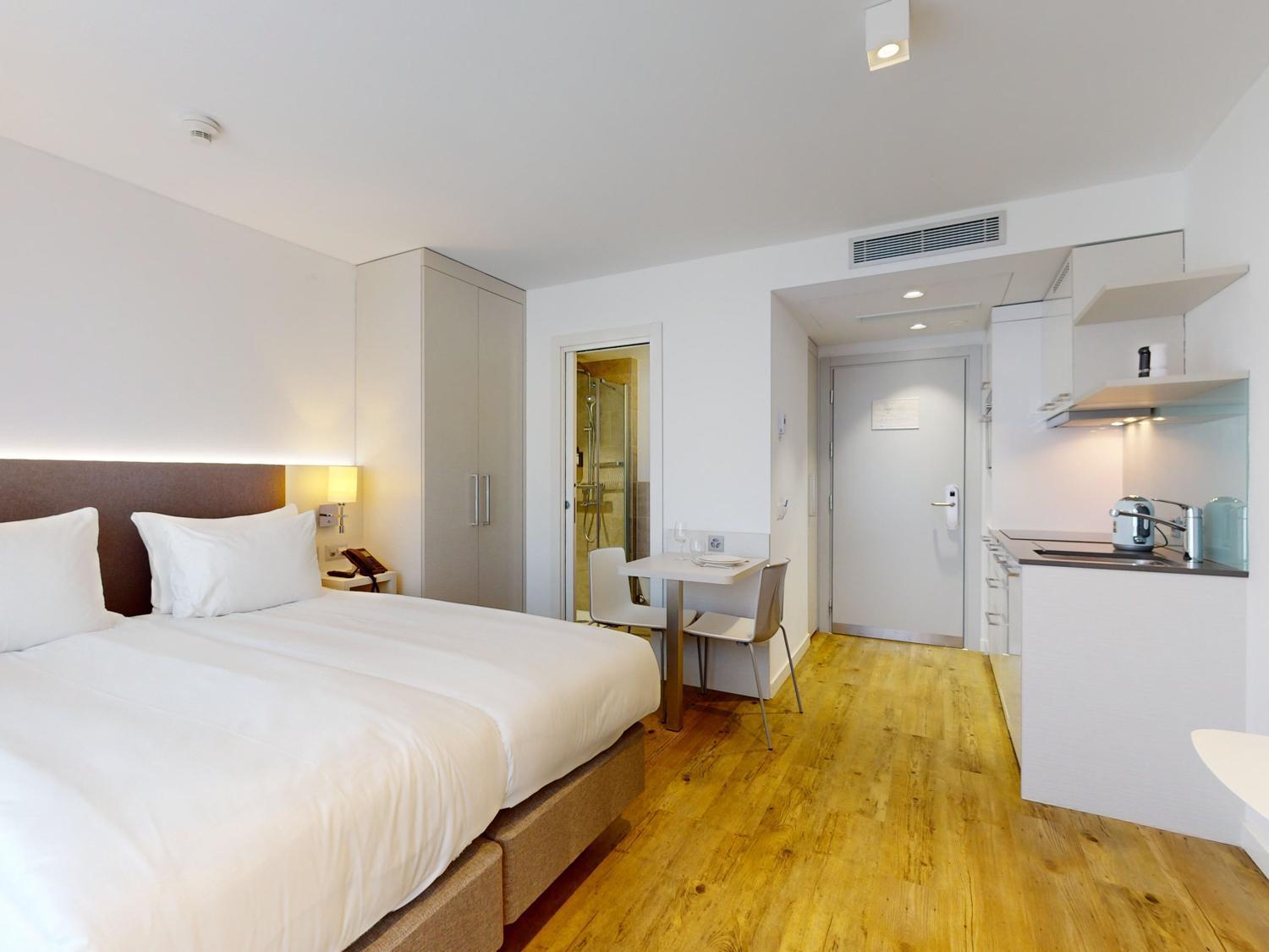 Nonanteneuf Appart Hotel Vevey - Contactless Check-In Quarto foto